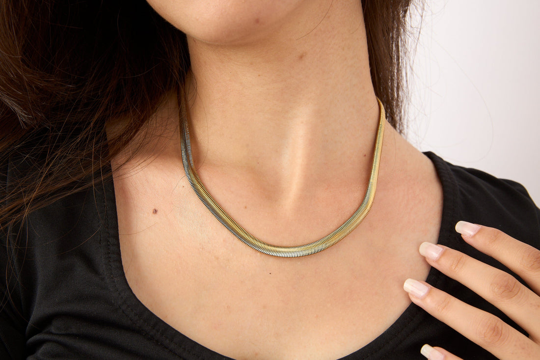 Bold Snake Necklace